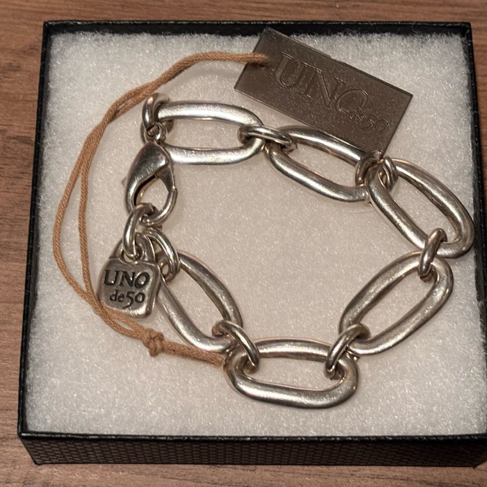 Uno de 50 "Eslabomba" Sterling Silver Oval Link Bracelet
